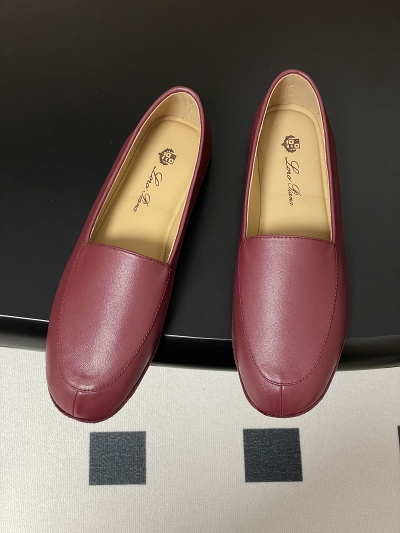 L0r0 P1ana loafers